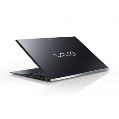 24-01-ordinateur-portable-sony-vaio-svp.jpg